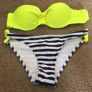 Neon yellow and navy striped bikini (M)